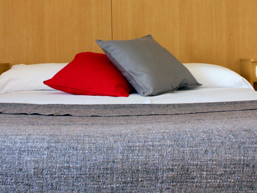 Iraipe Izaga Hostal โนไอน์ ภายนอก รูปภาพ